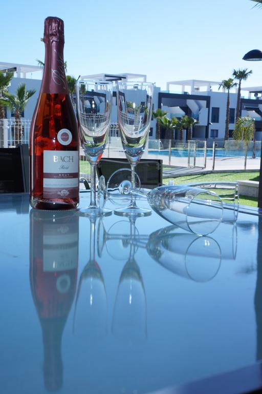 Apartment Oasis Beach La Zenia أوريويلا الغرفة الصورة