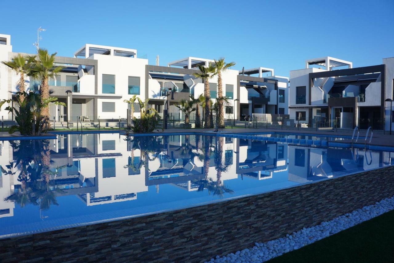 Apartment Oasis Beach La Zenia أوريويلا المظهر الخارجي الصورة
